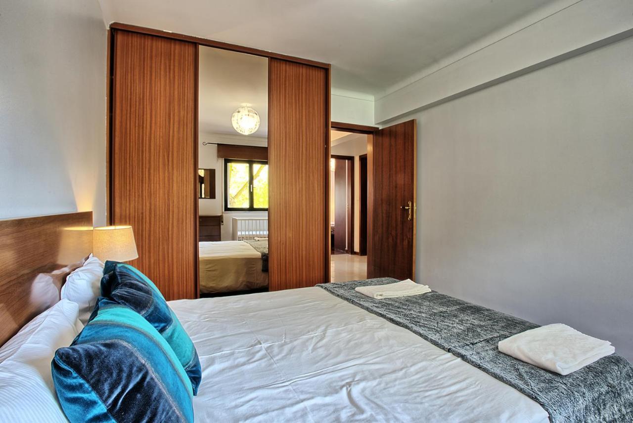 Garden Cristo Rei Apartment Lisbon Luaran gambar