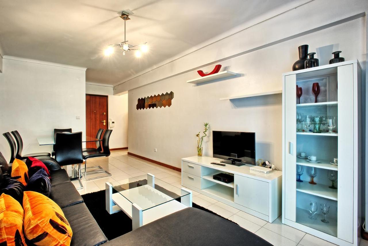 Garden Cristo Rei Apartment Lisbon Luaran gambar