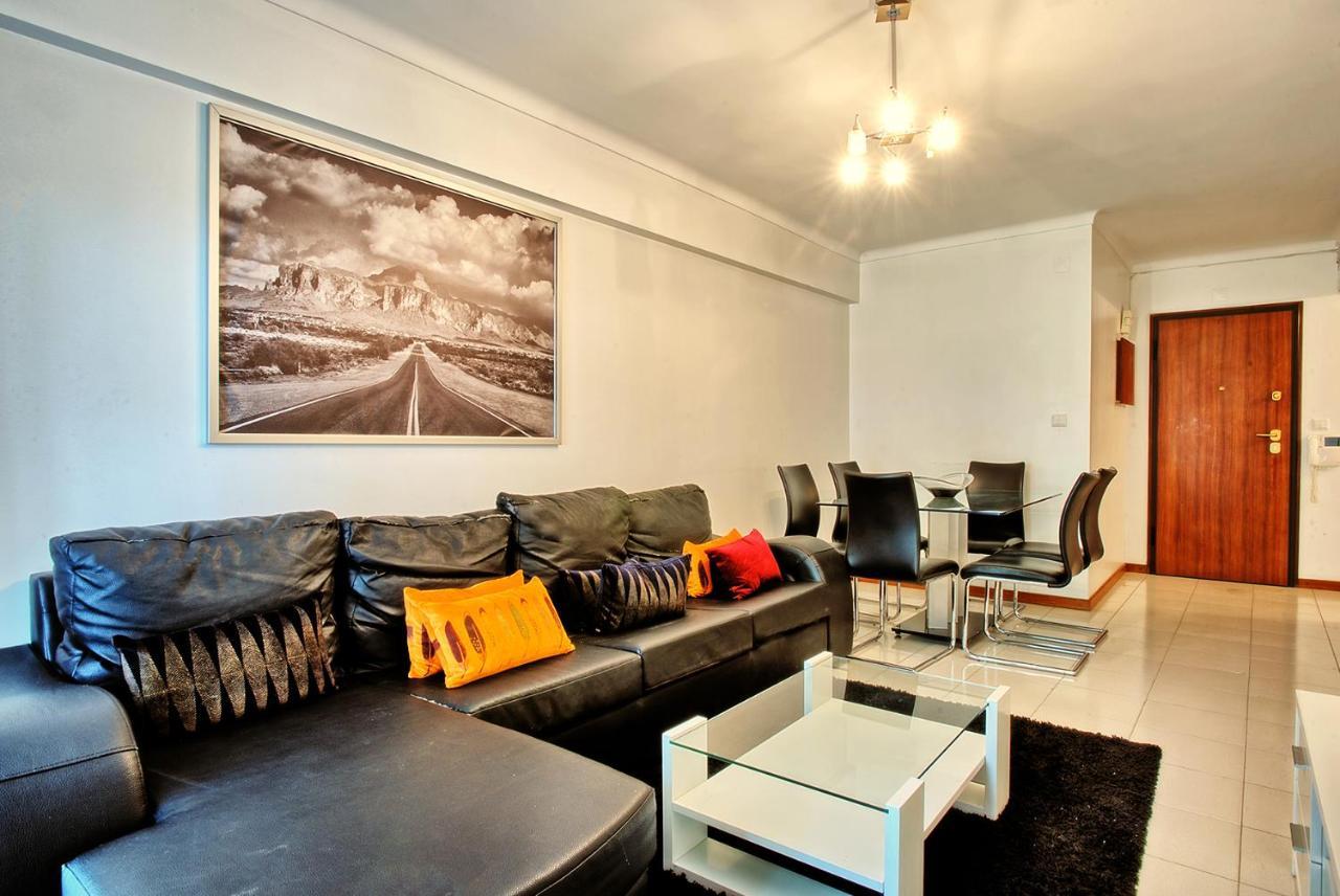 Garden Cristo Rei Apartment Lisbon Luaran gambar